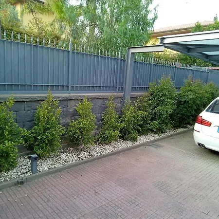 Fiori Dell Etna アパート